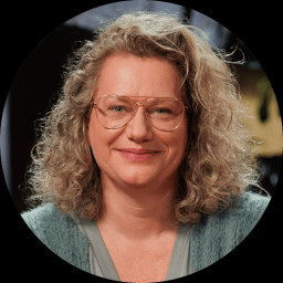 Nienke Dekkinga