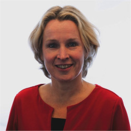 Arina van Domselaar