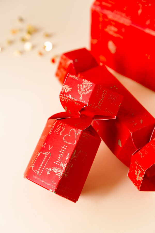 Holiday Wrapper Aromatherapy