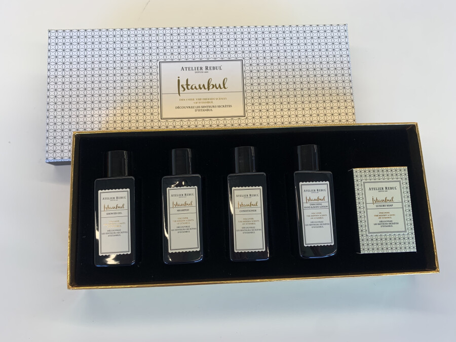 Atelier Rebul Mini-Hotel set