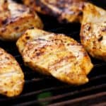 Gegrilde kipfilet gemarineerd in een Griekse marinade.
