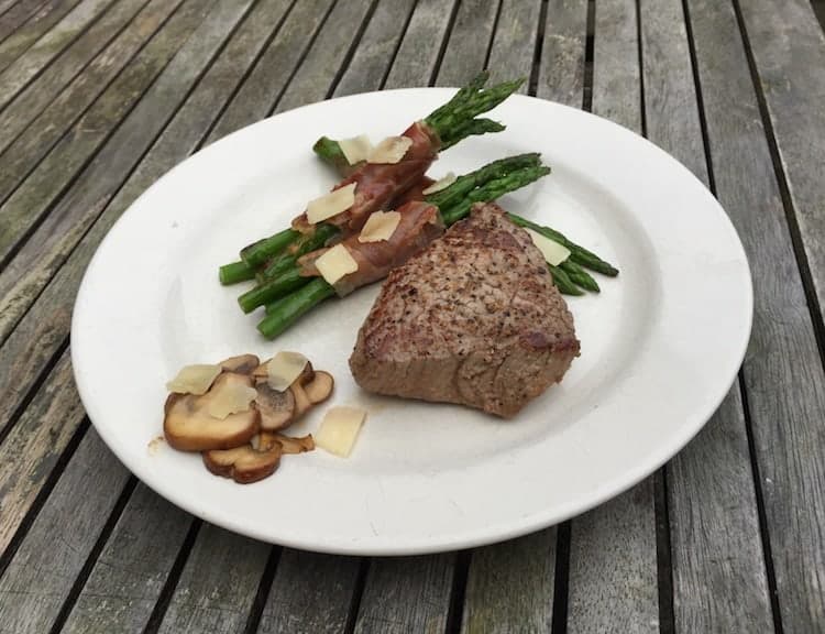 Kogelbiefstuk met groene asperges