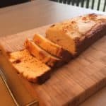 Heerlijke koolhydraatarme cake met amandelmeel, appelmoes en cranberries!