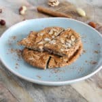 Heerlijke speculaasbrokken gemaakt van amandelmeel, kaneel, boter en stevia.