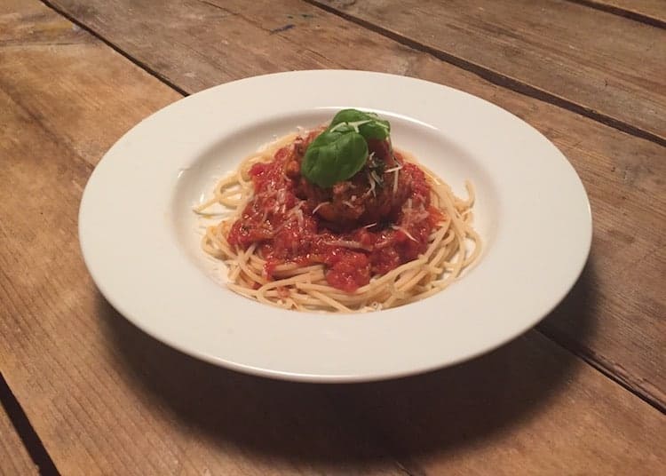 Spaghetti met Italiaanse gehaktballetjes
