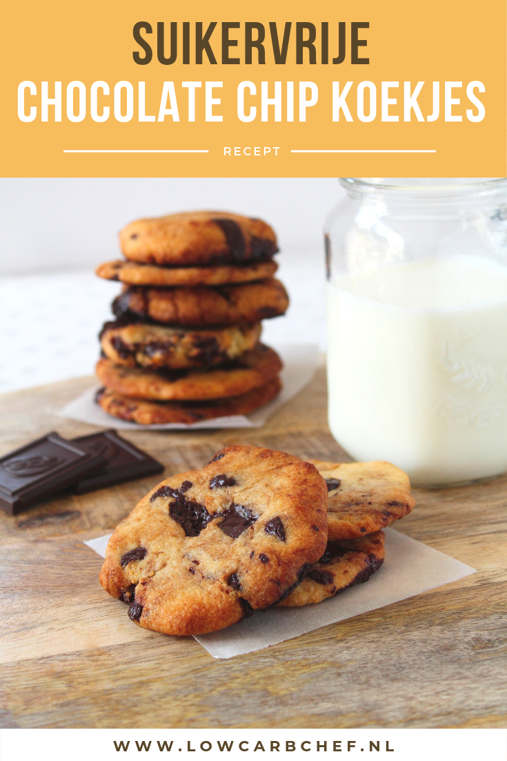 Als je dit recept voor suikervrije chocolate chip koekjes hebt geprobeerd wil je nooit meer anders! De koekjes zijn smeuïg van binnen en krokant van buiten. #koolhydraatarm #suikervrij #koekjes #chocolade