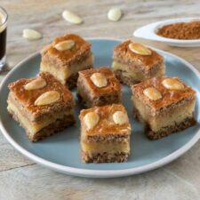 Koolhydraatarm gevuld speculaas met koffie en amandelen.
