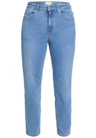 04:05 O-Shape High Waist, light blue