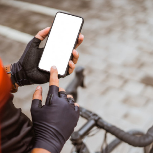 Un biciclist de 39 de ani, suspectat de furt de telefoane, reținut de poliția din Timișoara