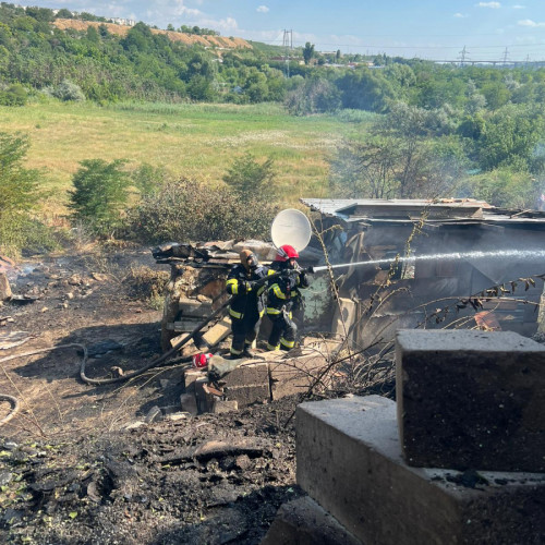 Incendii violente în județul Galați: pagube materiale însemnate