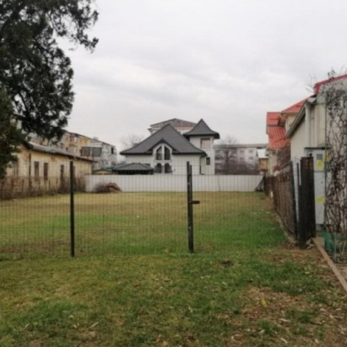 Sotii Maxim propun construirea unui bloc de locuinte in Botosani