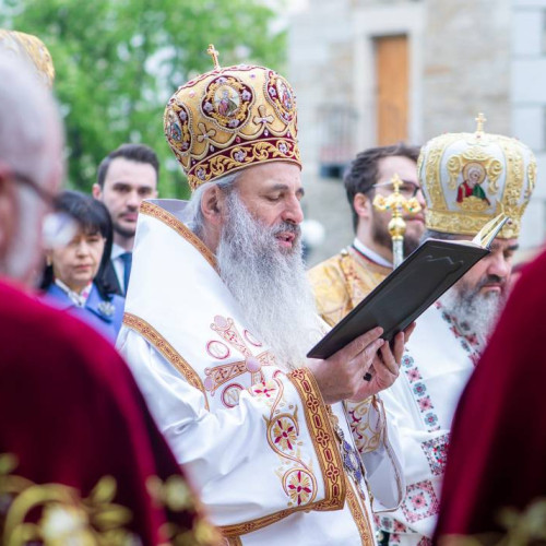 IPS Teofan sfințește Biserica „Sfântul Ilie” din județul Botoșani