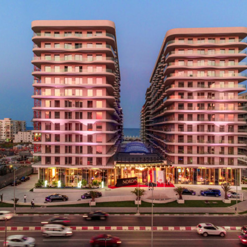 Licitație publică pentru vânzarea apartamentelor din Mamaia Nord