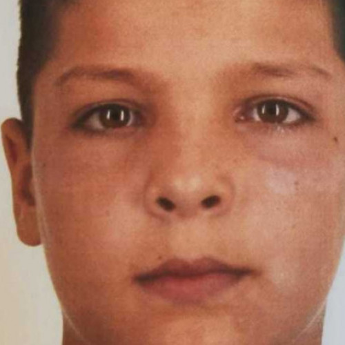 Polițiștii din Hunedoara caută un băiat de 11 ani dispărut dintr-un centru de minori