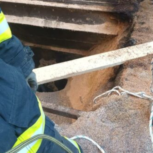 Accident de muncă la un siloz din Vaslui: o intervenție rapidă a ISU "Podul Înalt"