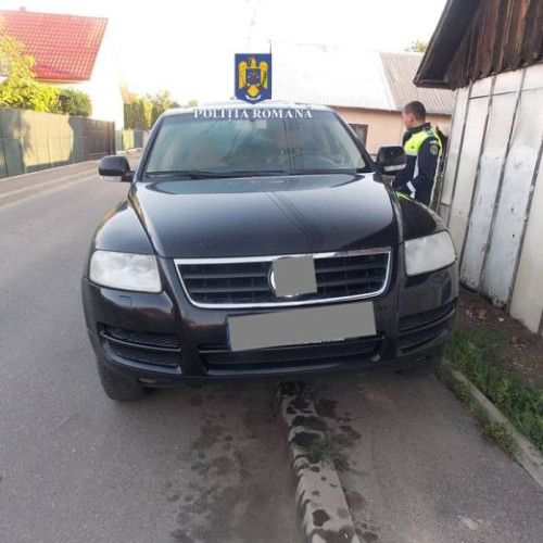 Bătrână înșelată cu 30.000 de lei prin metoda accidentul. Poliția a reținut un suspect