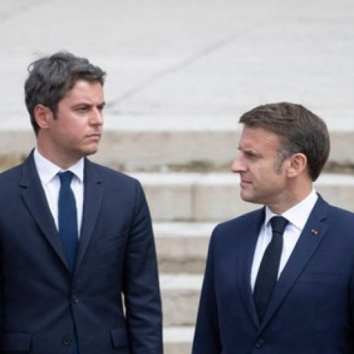 Emmanuel Macron a decis să îl păstreze pe Gabriel Attal în funcție pentru stabilitatea Franței