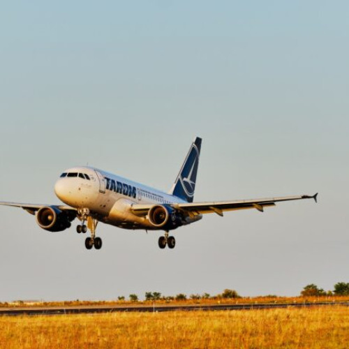ANPC a anunțat că TAROM va despăgubi pasagerii pentru zborurile anulate