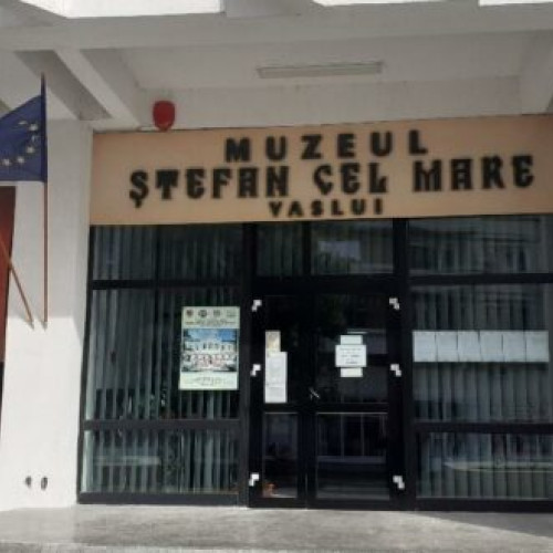 Muzeul Județean „Ștefan cel Mare” din Vaslui găzduiește expoziția „Alchimia Culorilor”