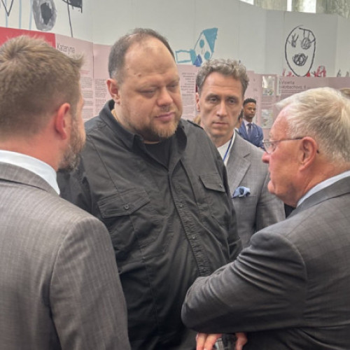 Întâlnirea oficialilor europeni cu un consilier al lui Trump la summitul NATO