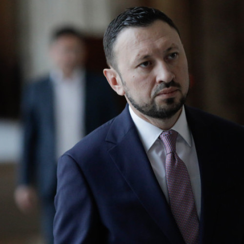 Ministrul mediului atrage atenția asupra creșterii necontrolate a populației de urs brun în România