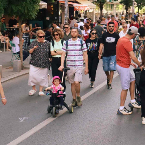 Canicula anulează evenimentele artistice din cadrul promenadelor urbane din București