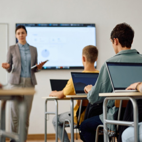 A fost publicată ierarhia de admitere la liceu 2024. Model de fișă de înscriere