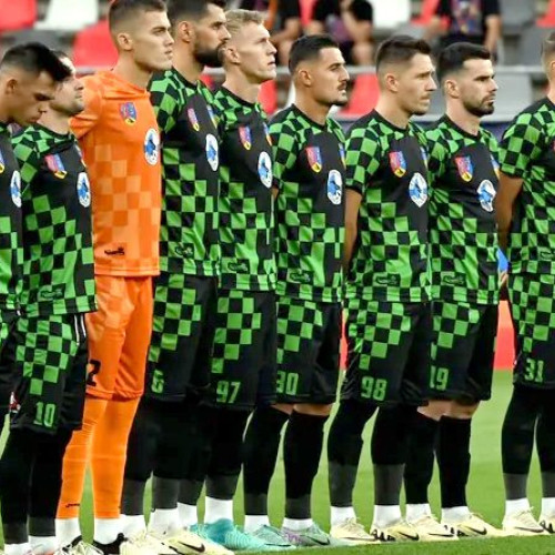 Corvinul Hunedoara confruntă Paksi FC în Liga Europa