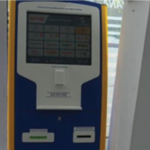 Posta Română adoptă inovația prin introducerea roboților la ghișeele din București