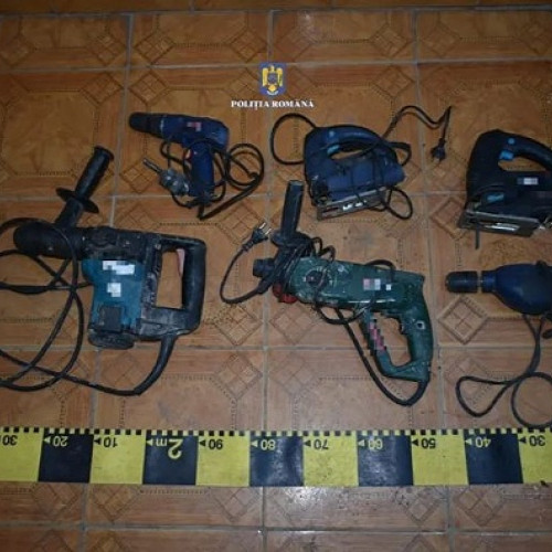 Bărbat din Dorolț acuzat de furt calificat, reținut de poliție