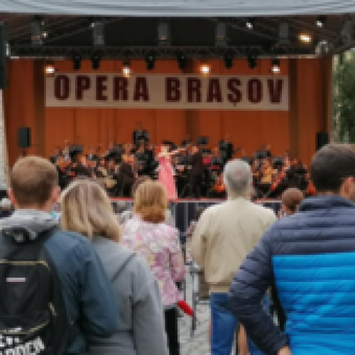 Concertul "This Is My Song" de la Opera Brașov va începe mai târziu din cauza căldurii