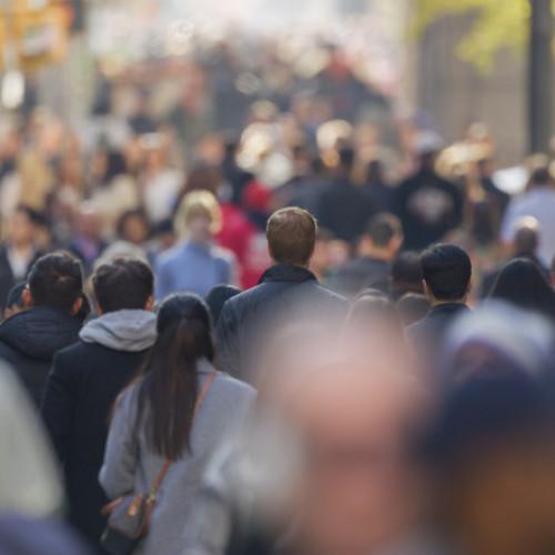 Populația mondială va atinge maximul în 2080, apoi va scădea