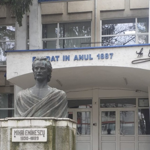 Liceul din Botoșani condus în topul național al examenului de Bacalaureat