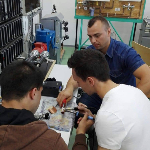 Universitatea Valahia din Târgoviște câștigă 5 proiecte importante