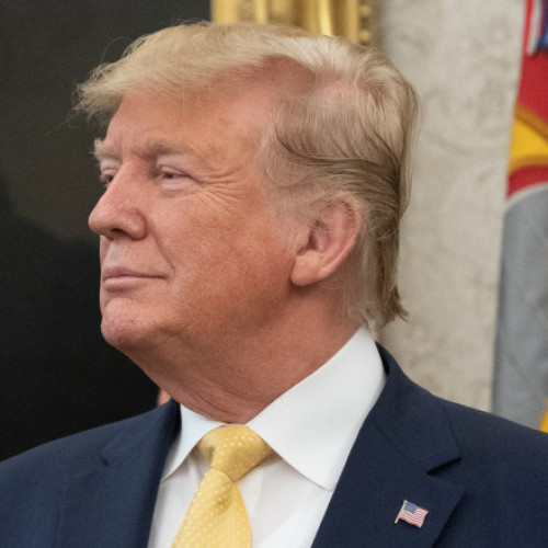 Donald Trump se repoziționează pentru a atrage noi alegători