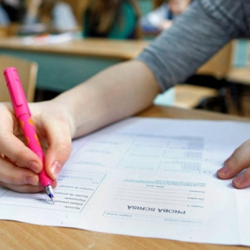Absolvenții de liceu au o a doua șansă la Bacalaureat în sesiunea din august