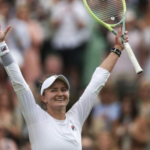Barbora Krejcikova triumfă la Wimbledon pentru al doilea titlu de Mare Șlem