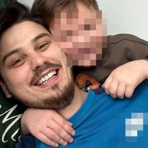Ovidiu Vreme, singurul babysitter bărbat din România