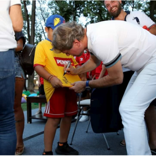 Florin Răducioiu și Jean Vlădoiu întâlnire memorabilă cu suporterii bihoreni