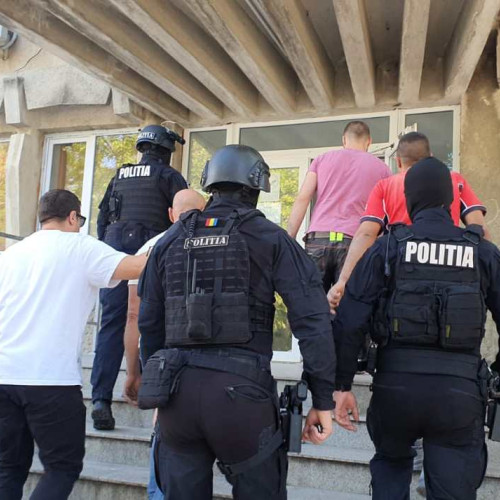 Doi frați din Botoșani acuzați că ar fi ucis un bărbat în bătaie