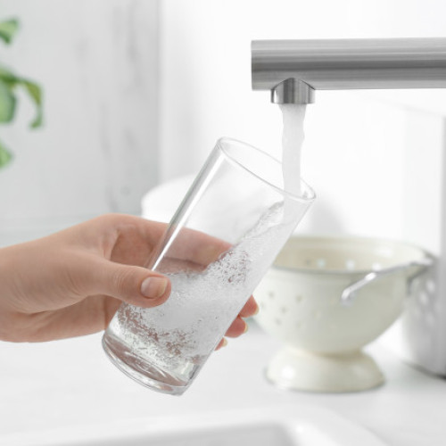 Probleme majore cu furnizarea apei în sute de localități din România