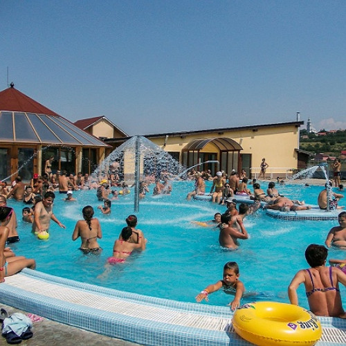 Cea mai fierbinte lună iunie din istorie și topul ștrandurilor publice din România