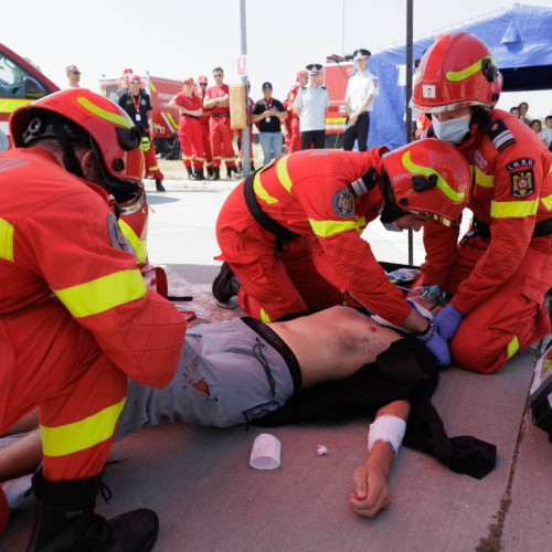 S-a dat startul competiției naționale de descarcerare și acordare a primului ajutor calificat