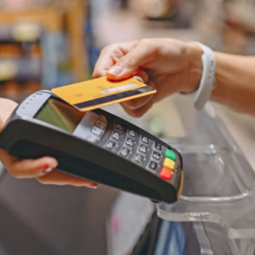 PFA-urile ar putea fi obligate să aibă POS sau metode de plată fără numerar