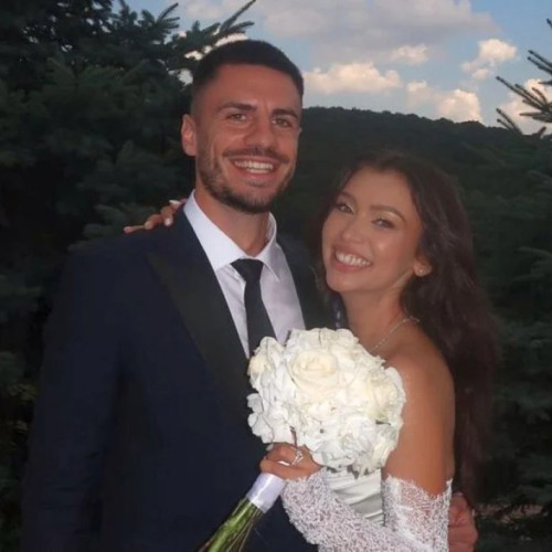 Andrei Burca s-a căsătorit cu Mara Iulia Cimpean