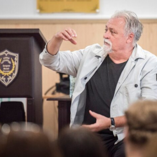 Lansare de carte la Liceul "Grigore Moisil"