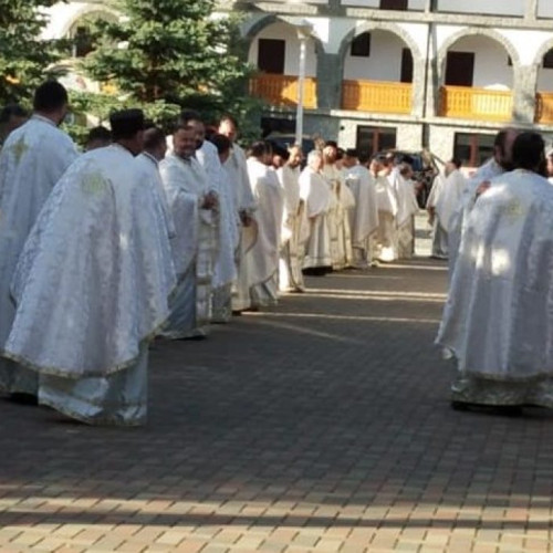 Patriarhia Română îndeamnă Eparhiile să oficieze rugăciuni pentru ploaie
