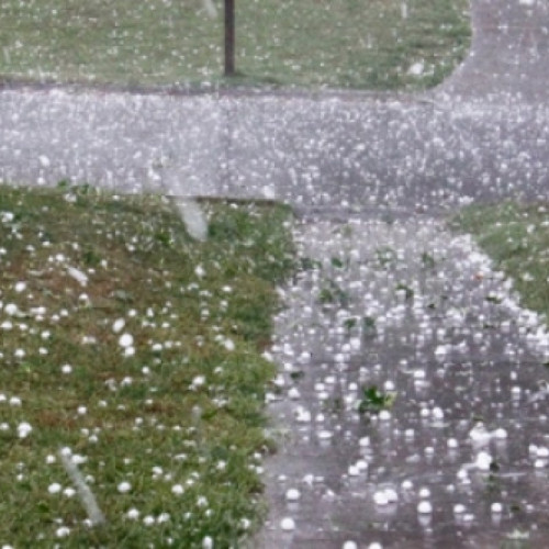 A plouat cu grindină în județul Botoșani