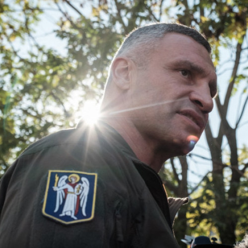 Explozii și alerte aeriene în Kiev: apărarea antiaeriană activată