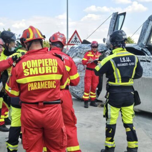 Lotul reprezentativ al ISUBIF la cea de-a X-a editie a Competitiei Nationale de Descarcerare si Acordare a Primului Ajutor Calificat